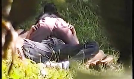 نوجوان سیاه زیبا در سایتهای سکسی خارجی مقابل بزرگ سفید دیک